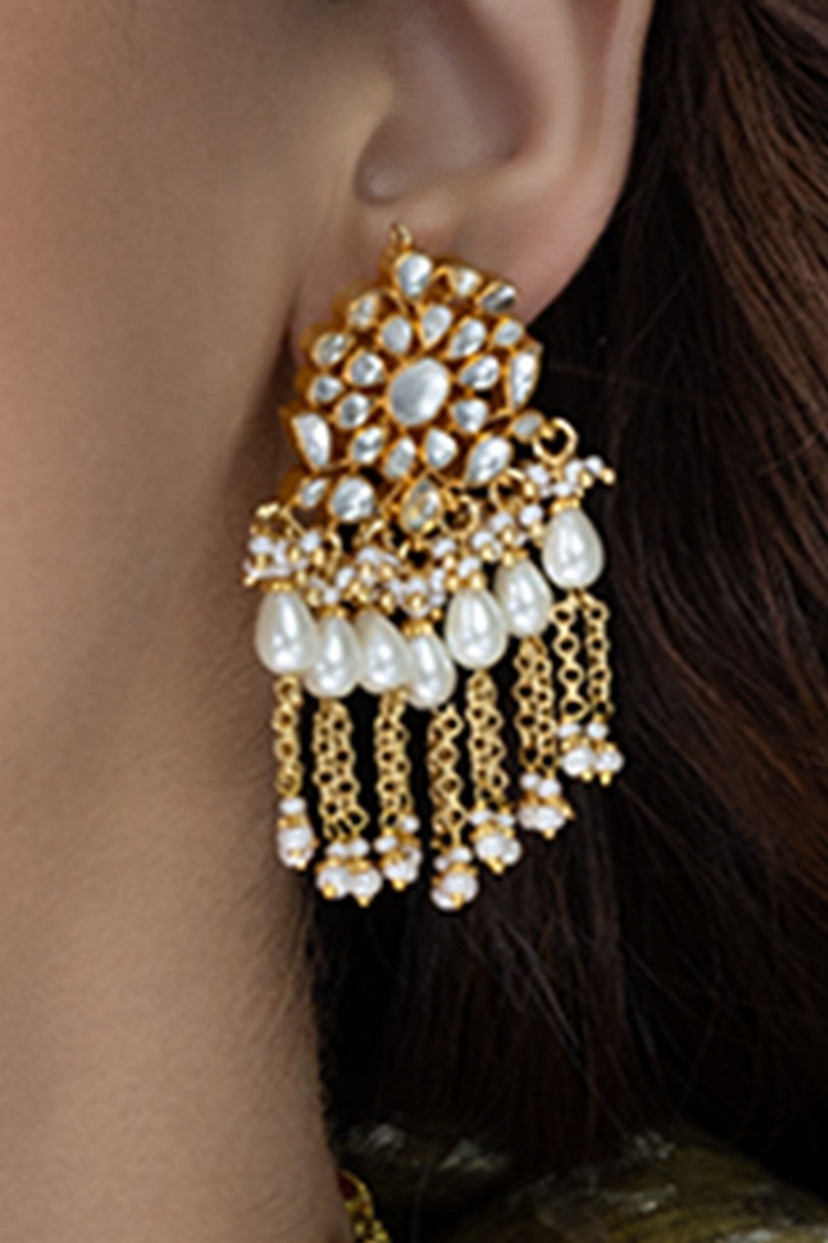 Viraasat Stone Studded Necklace Set 