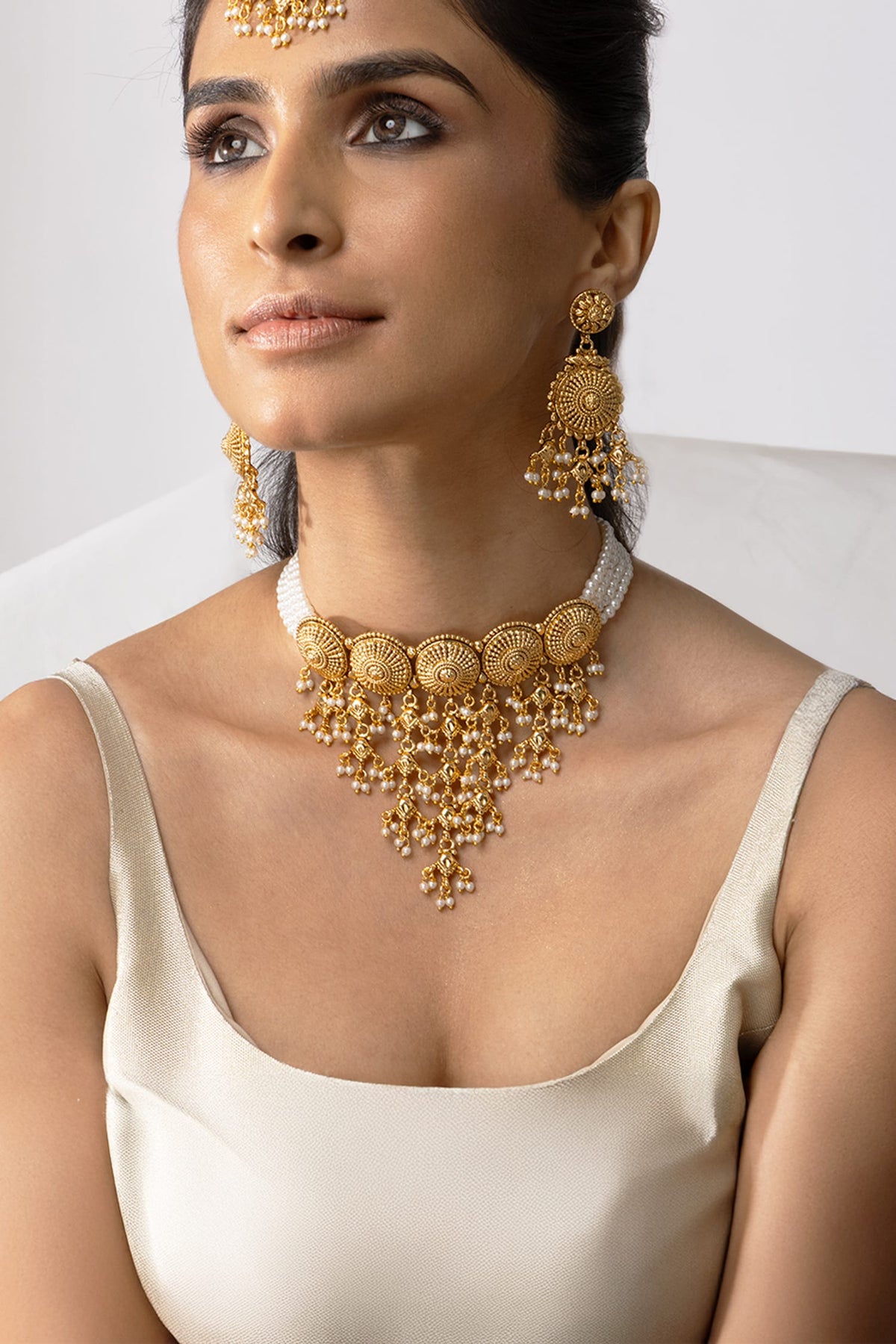 Ornate Medallion Necklace Set 