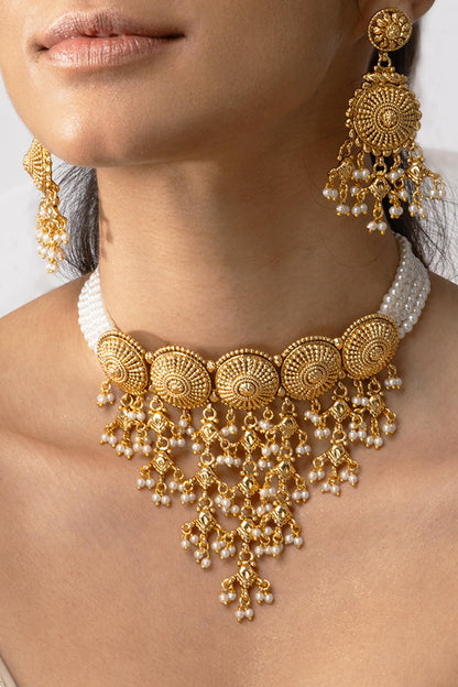 Ornate Medallion Necklace Set 