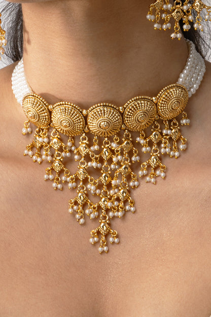 Ornate Medallion Necklace Set 