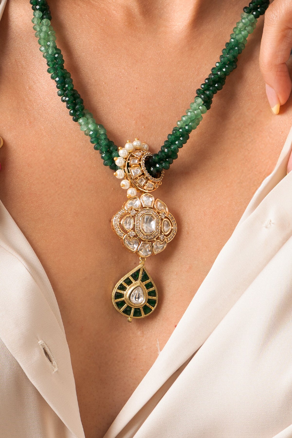 Twisted Green Bead Embellished Necklace Set 
