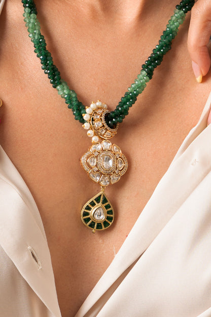 Twisted Green Bead Embellished Necklace Set 