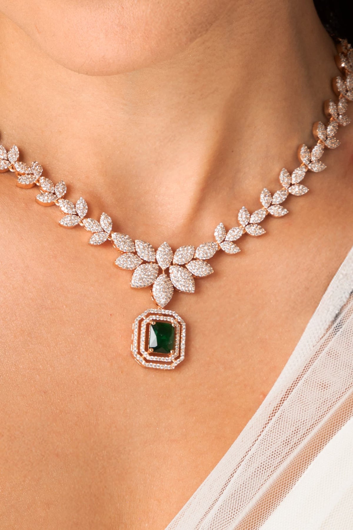 Emerald Vine Necklace Set 