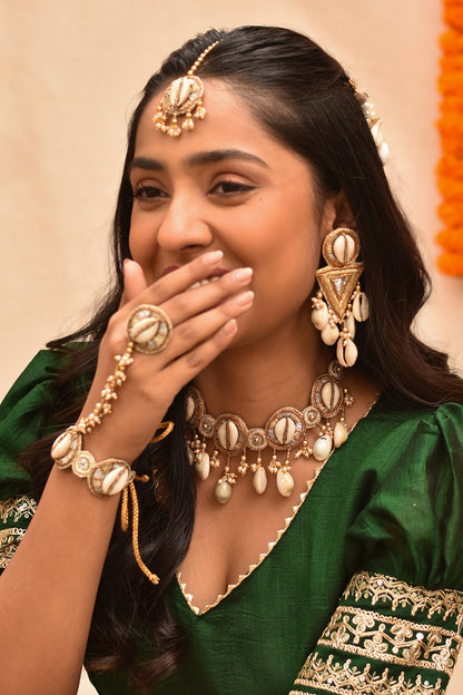 Navya Cowrie Shell Embellished Jewellery Set 