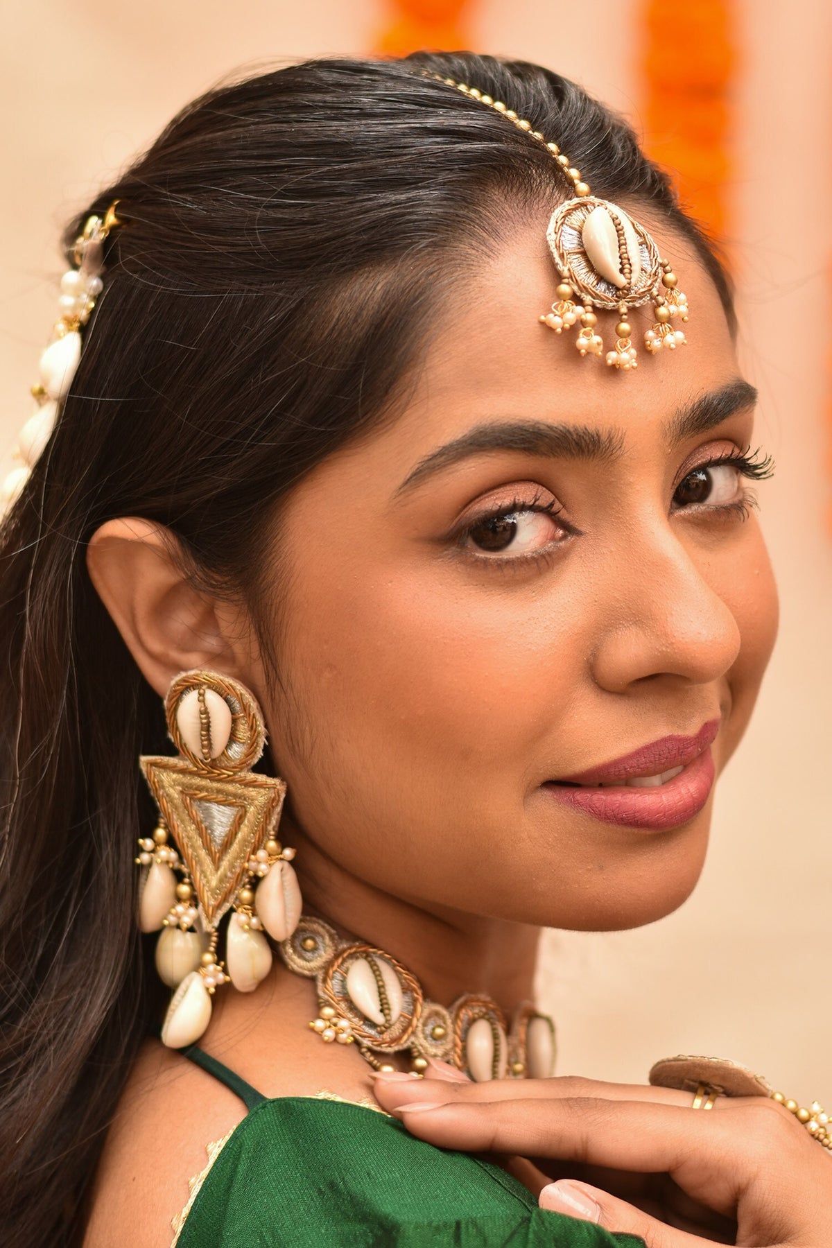 Navya Cowrie Shell Embellished Jewellery Set 