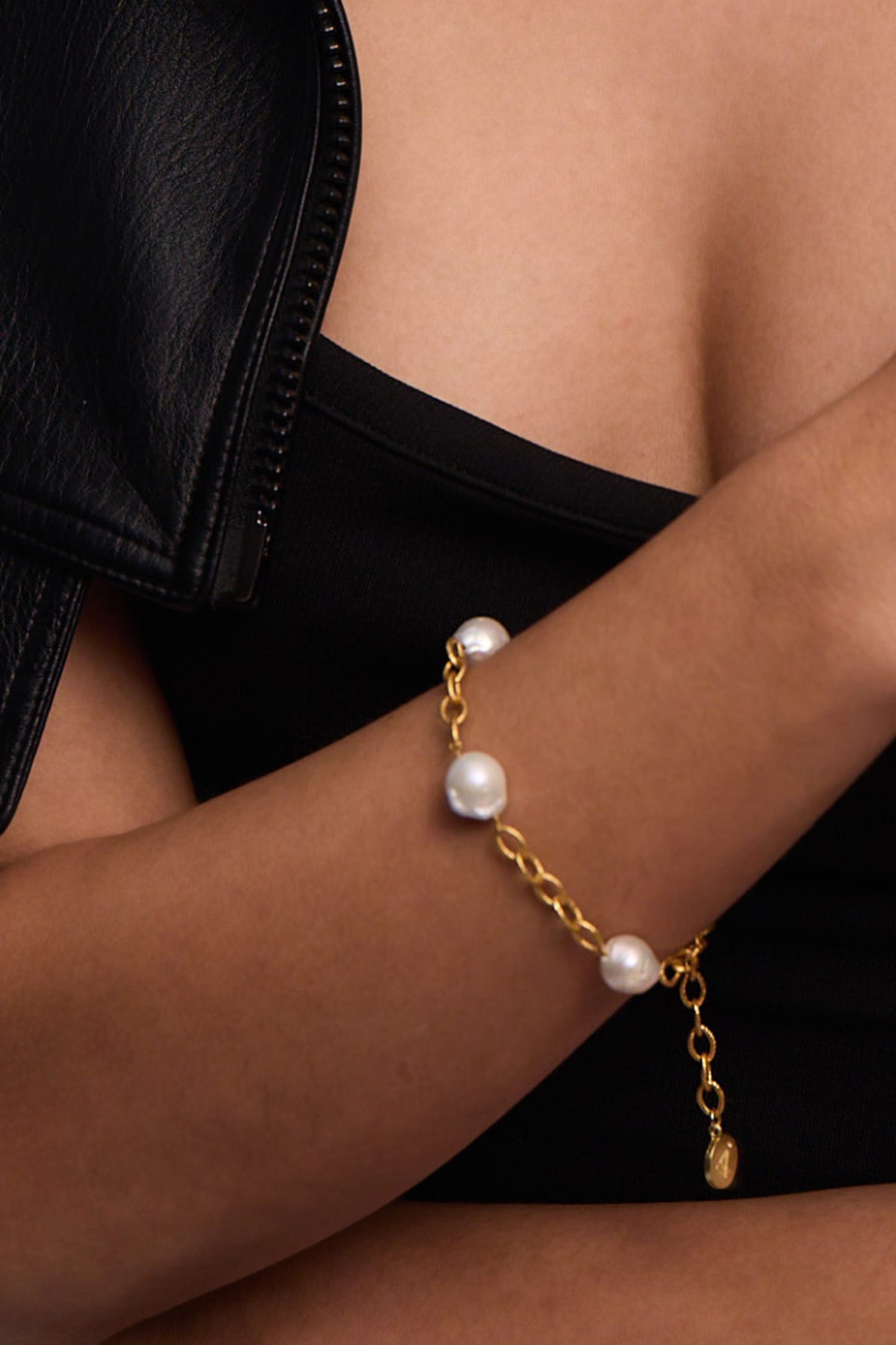 Baroque Linked Pearl Bracelet 