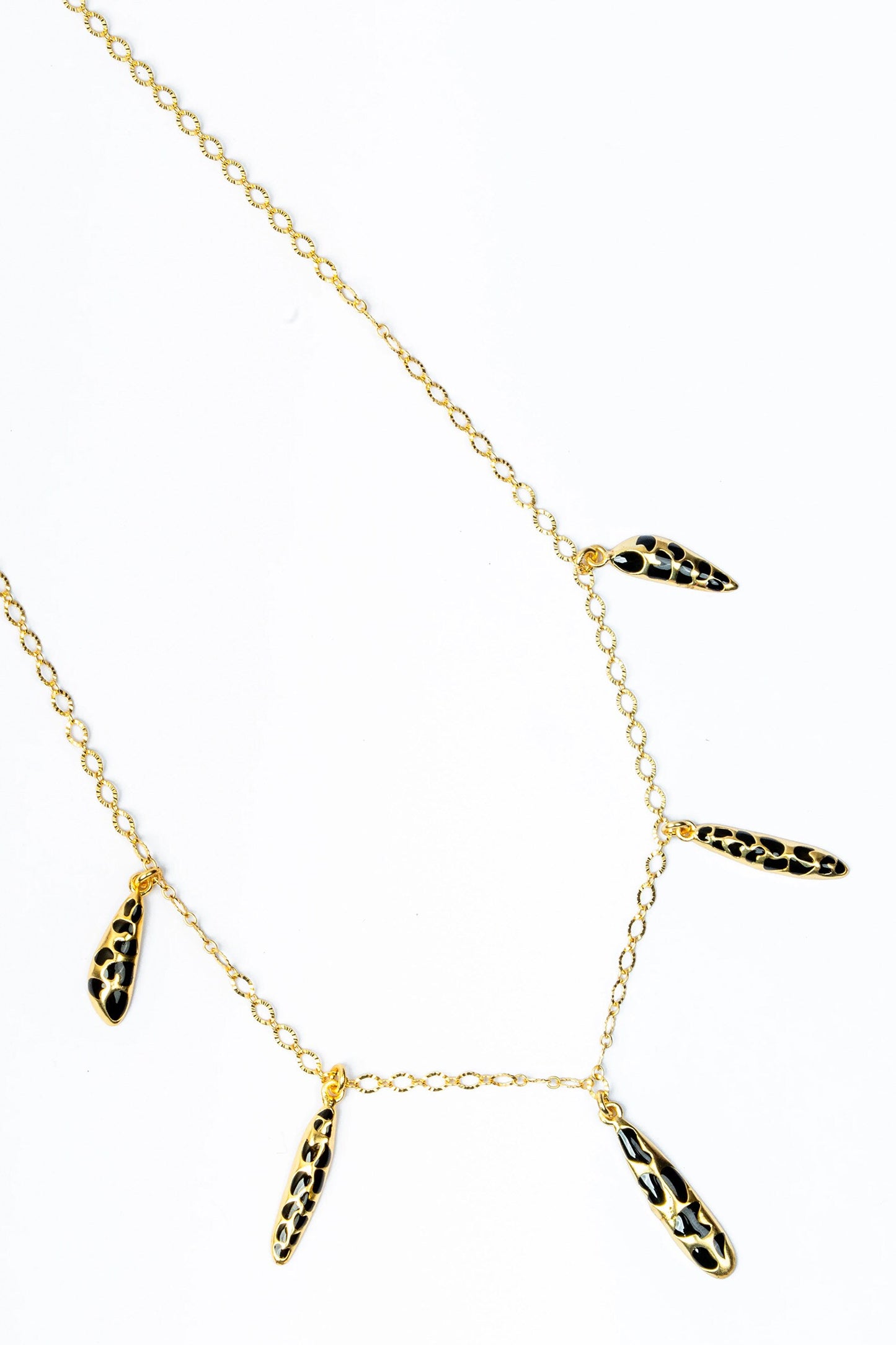 Nocturnal Glow Necklace 