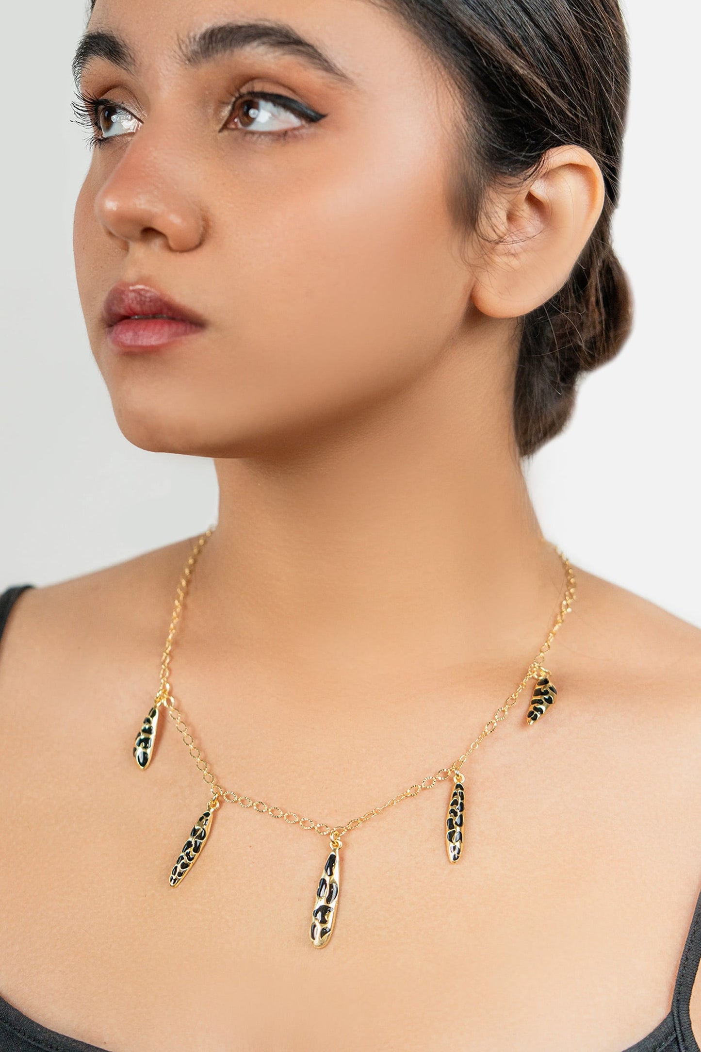Nocturnal Glow Necklace 