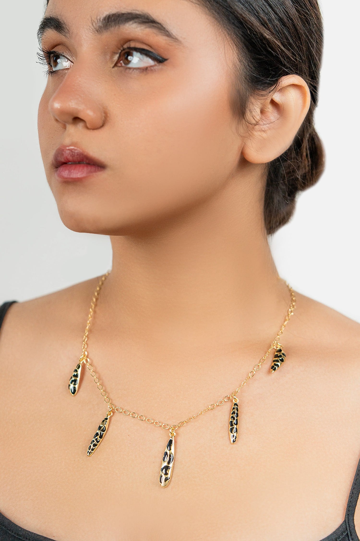 Nocturnal Glow Necklace 