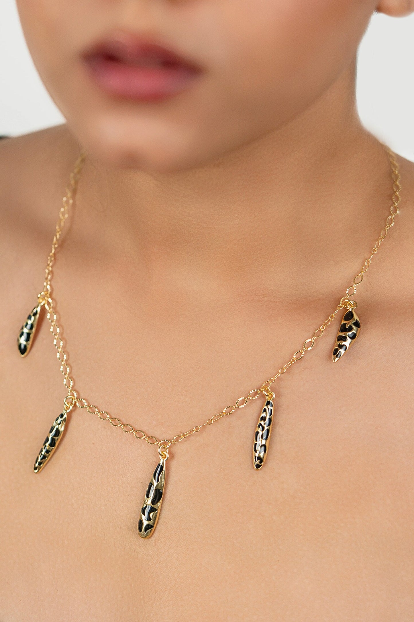 Nocturnal Glow Necklace 