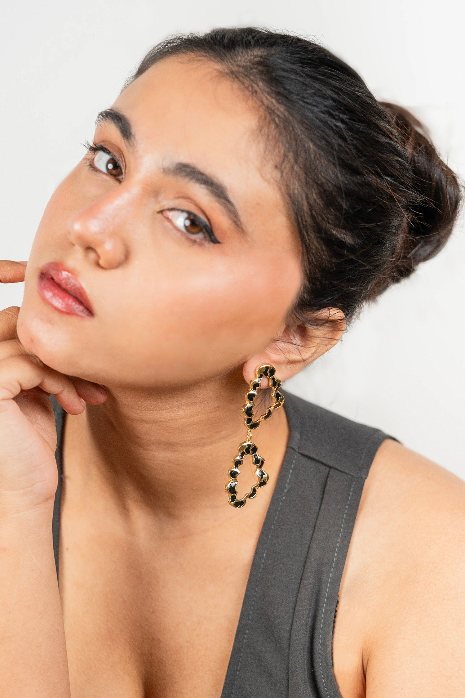 Wild Mark Drop Earrings 