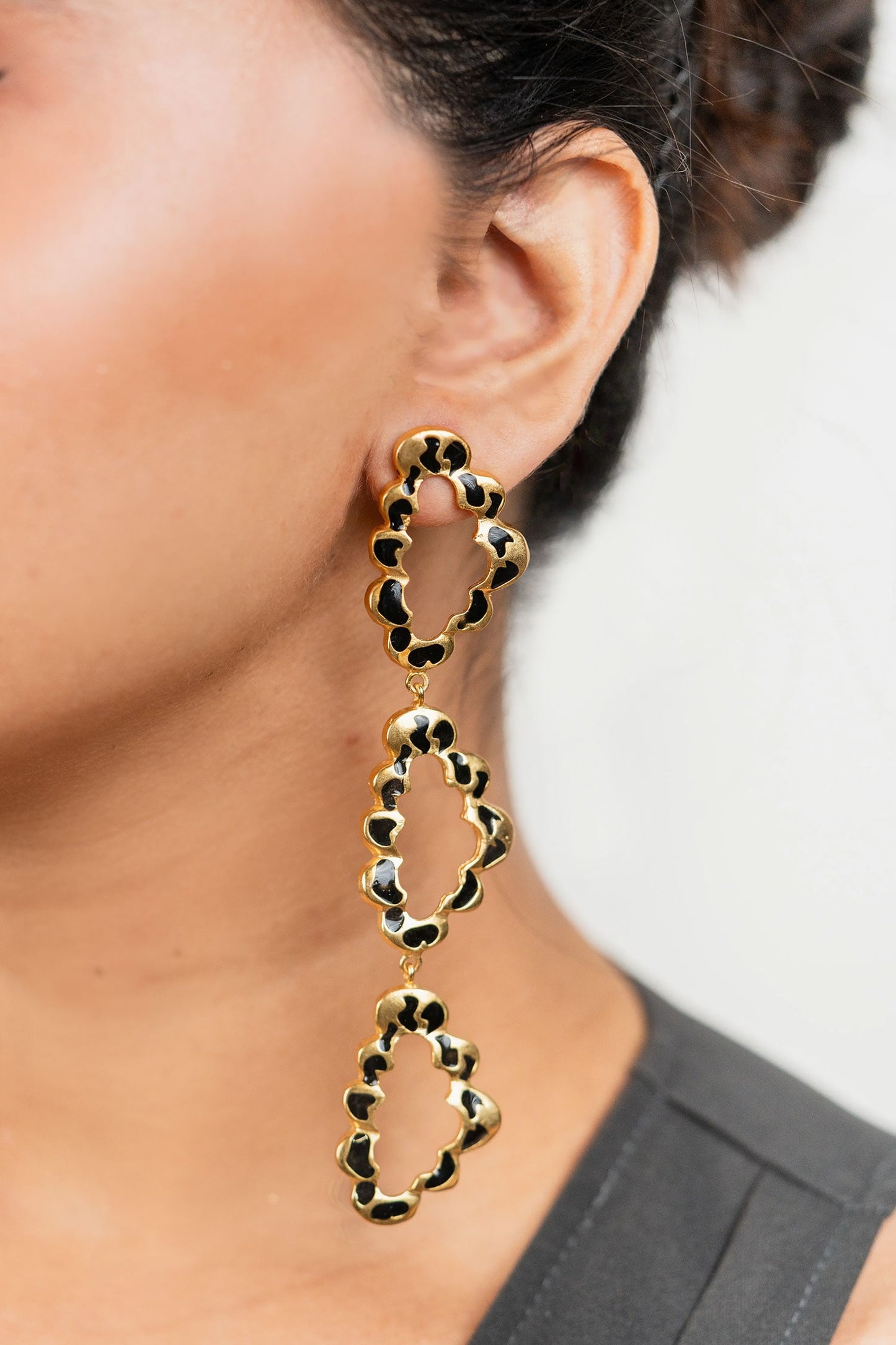 Catwalk Echo Dangler Earrings 