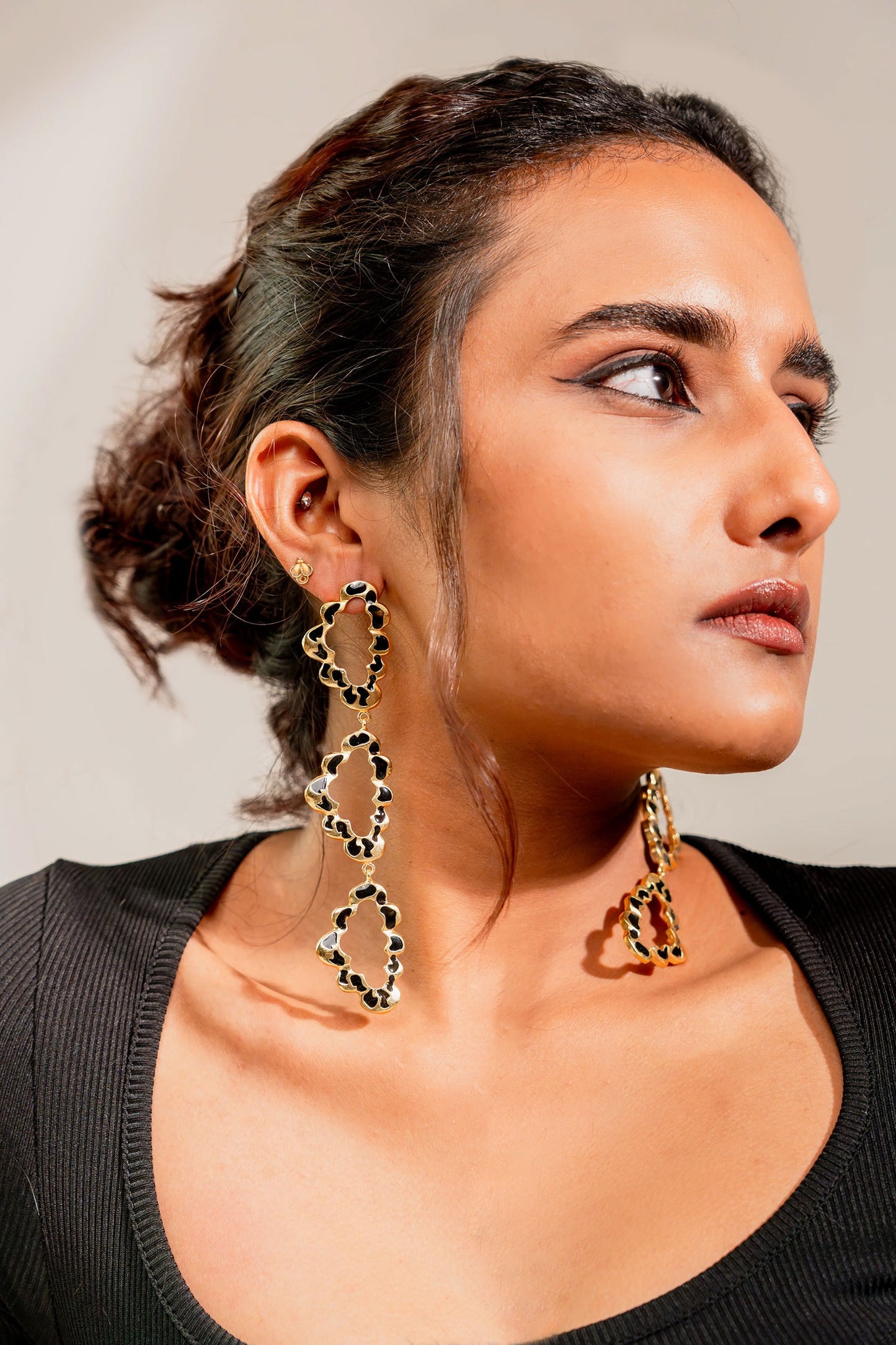 Catwalk Echo Dangler Earrings 
