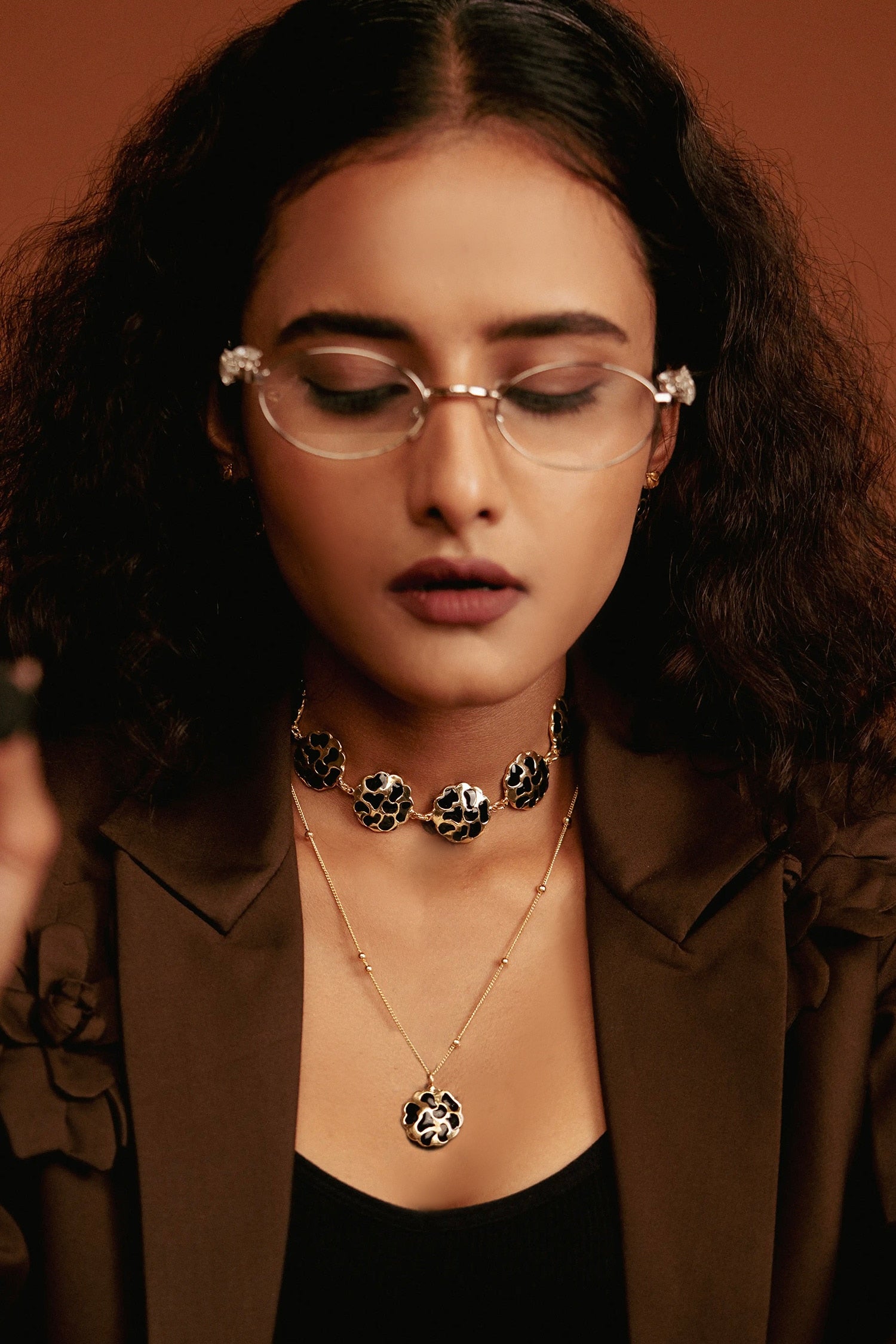 Love Me Wild Choker Necklace 