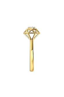 Two-Tone Finish Round-Shaped Diamond Ring