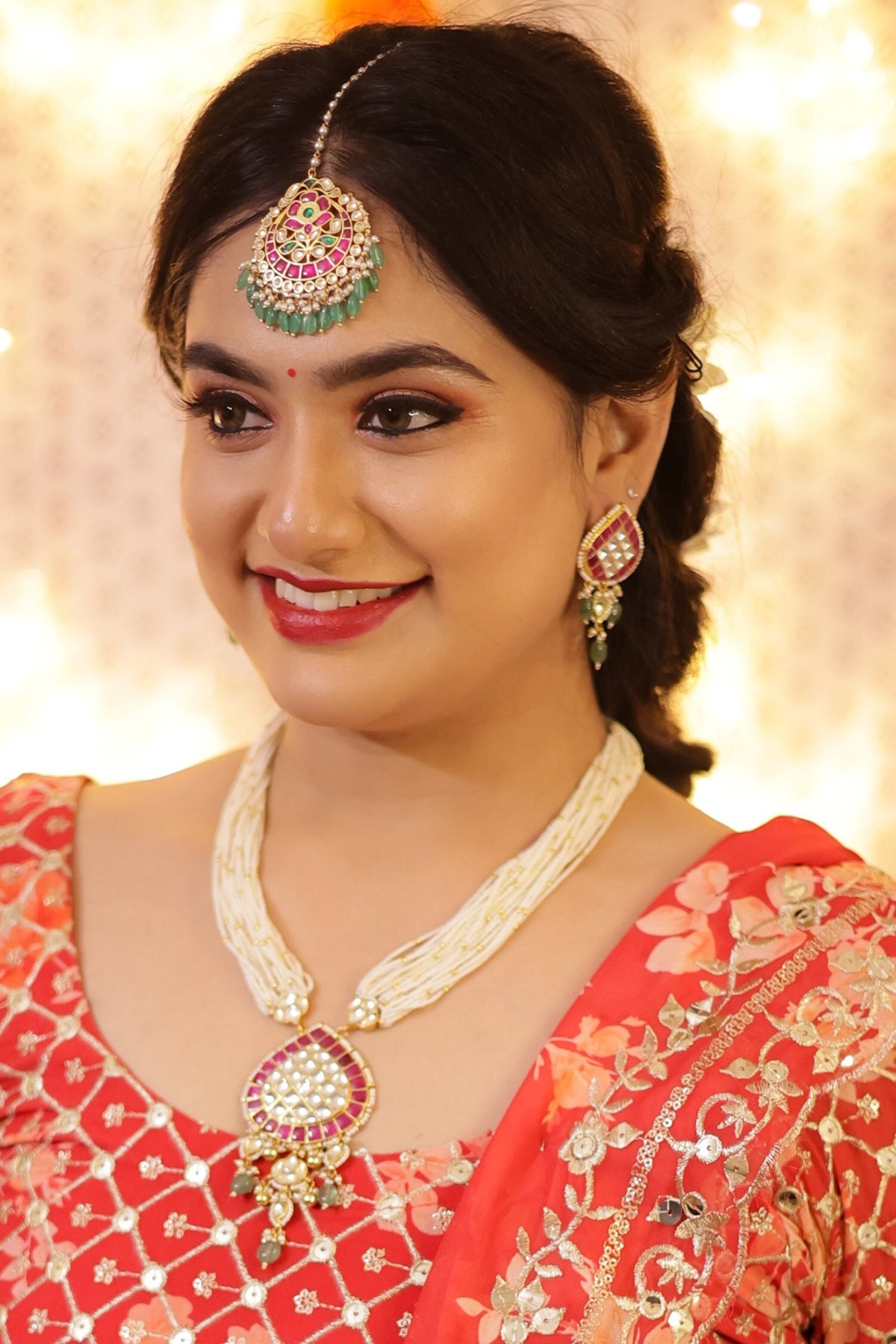 Kundan Stone Embellished Necklace set 