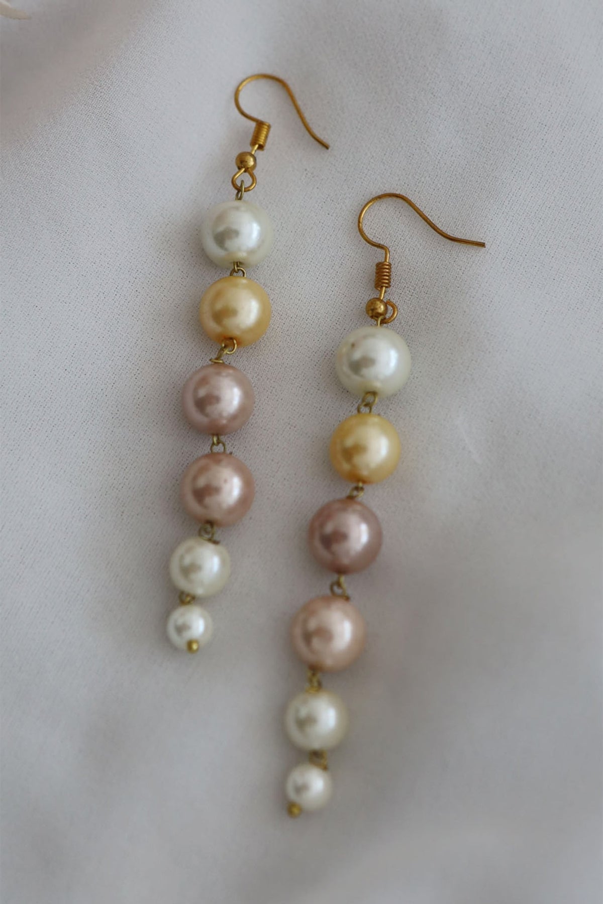 Shell Pearl Dangler Earrings 