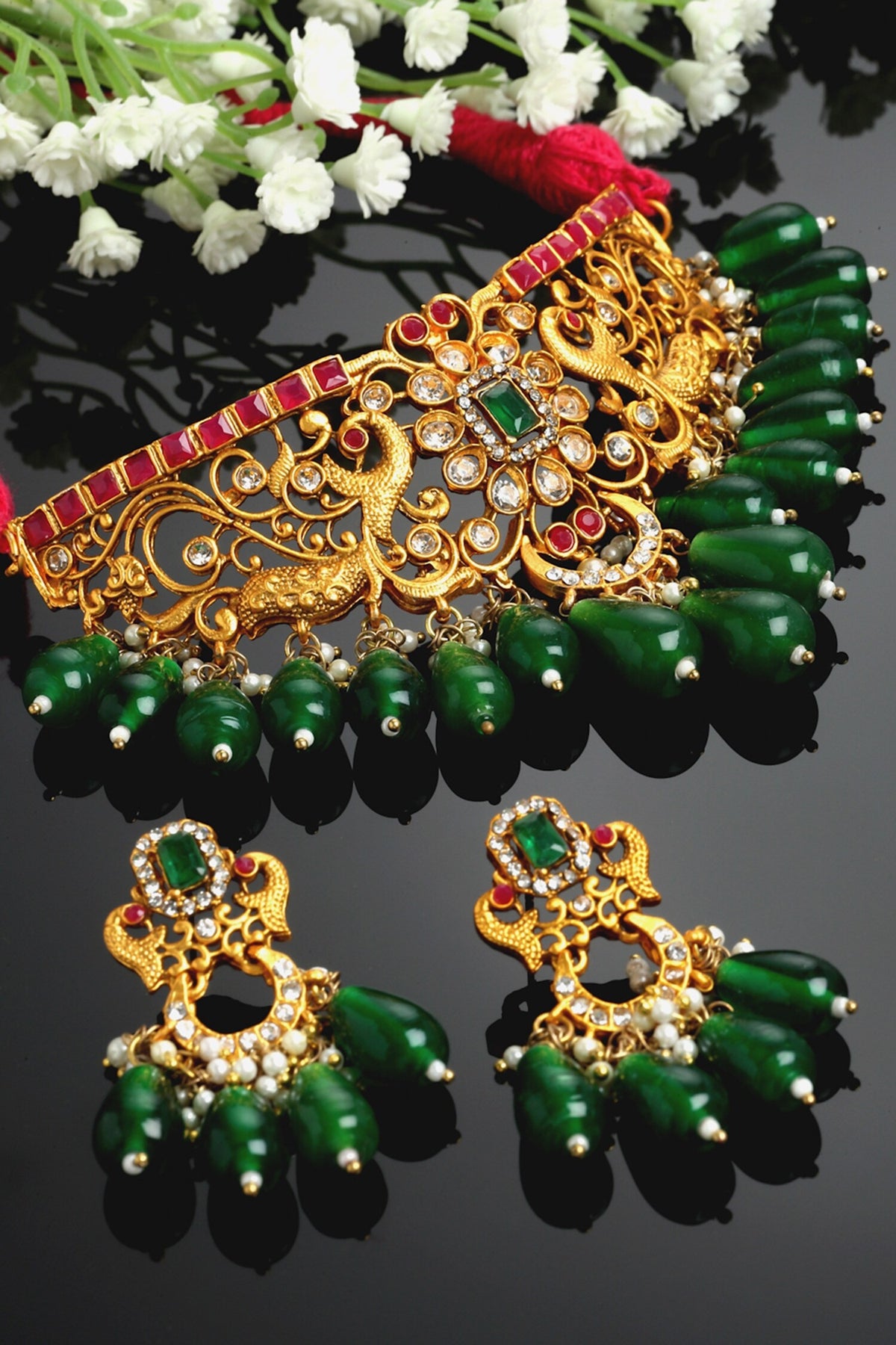Cutout Detail Choker Set 