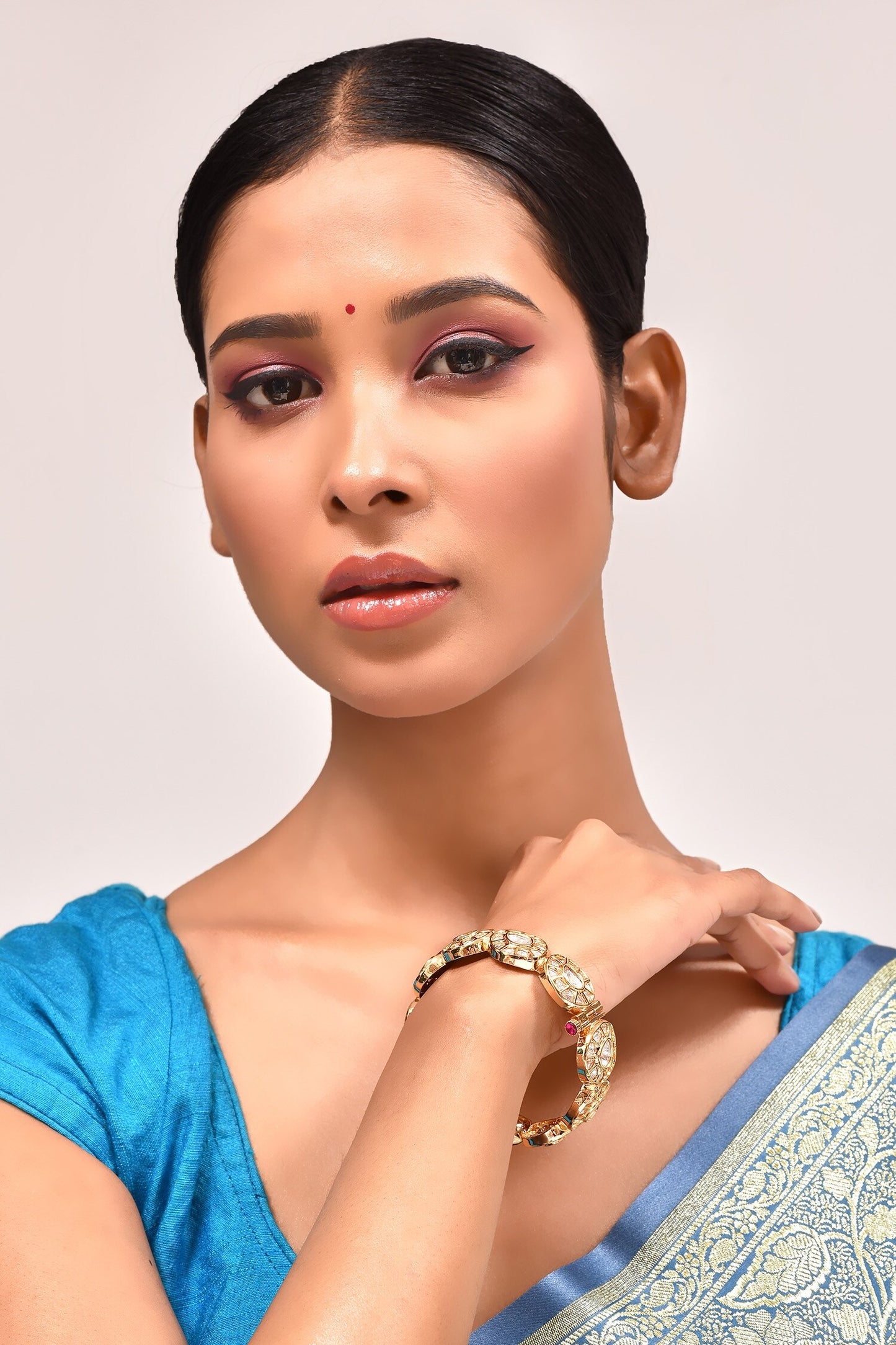 Kundan Brass Embellished Kada 