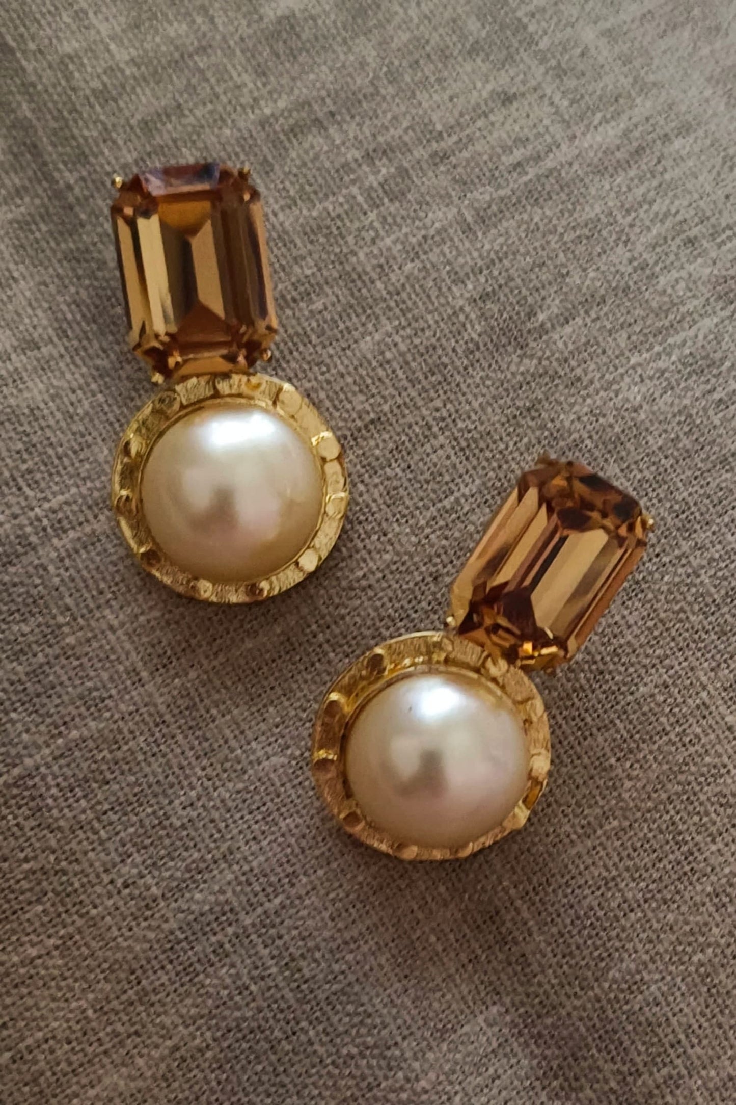 Tel Aviv Mini Earrings 