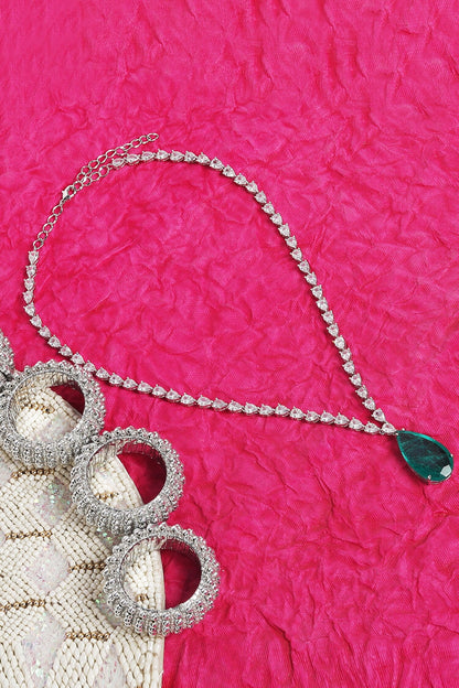 Stone Pendant Necklace 