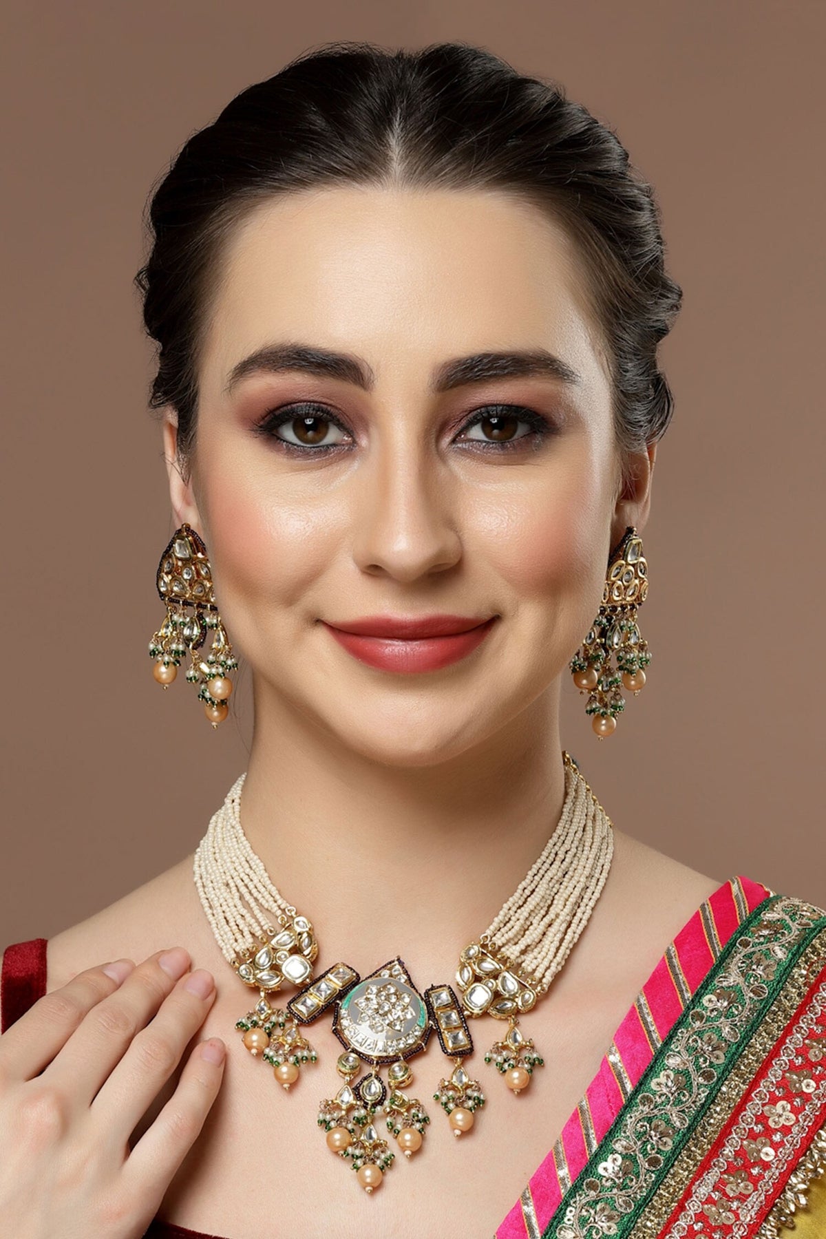 Natural Stone Embellished Pendant Choker Set 