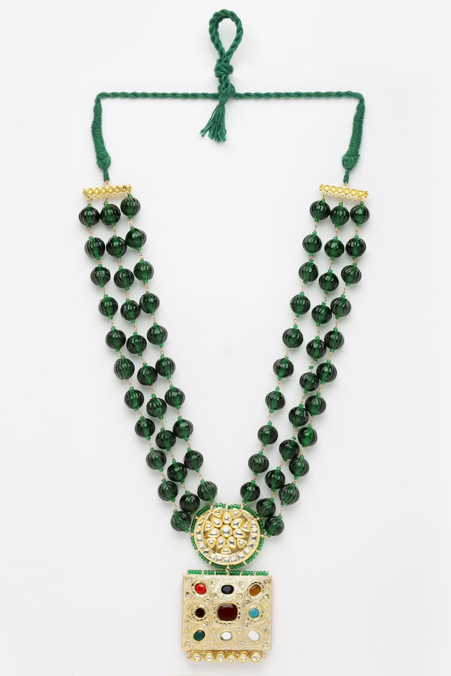 Kundan Embellished Pendant Necklace 