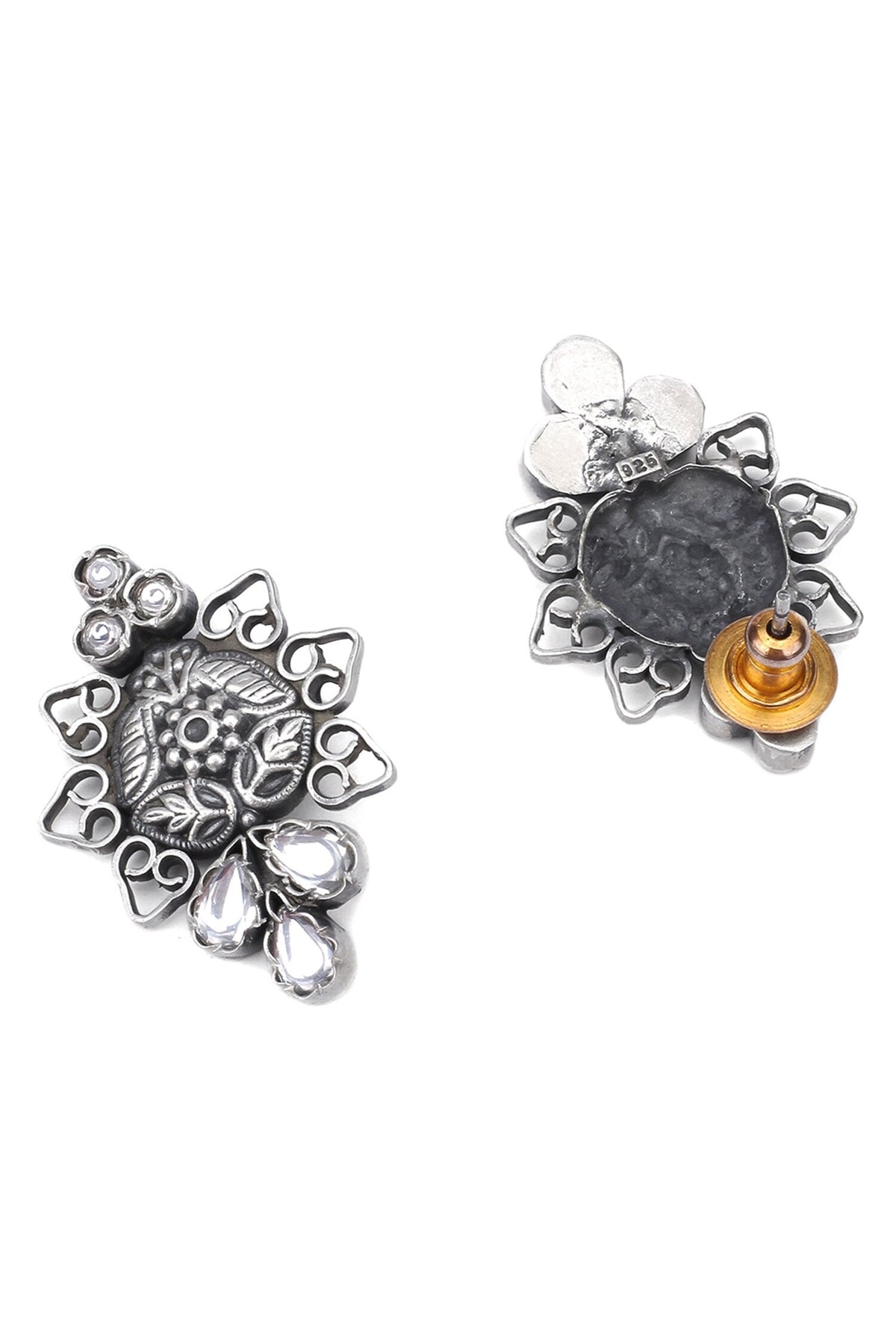 Noor Leaf Carved Earrings 
