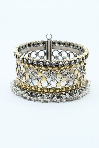 Nazmin Pearl Embellished Bracelet 