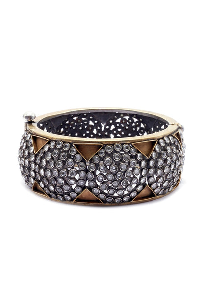 Ruhiya Stone Embellished Bracelet 