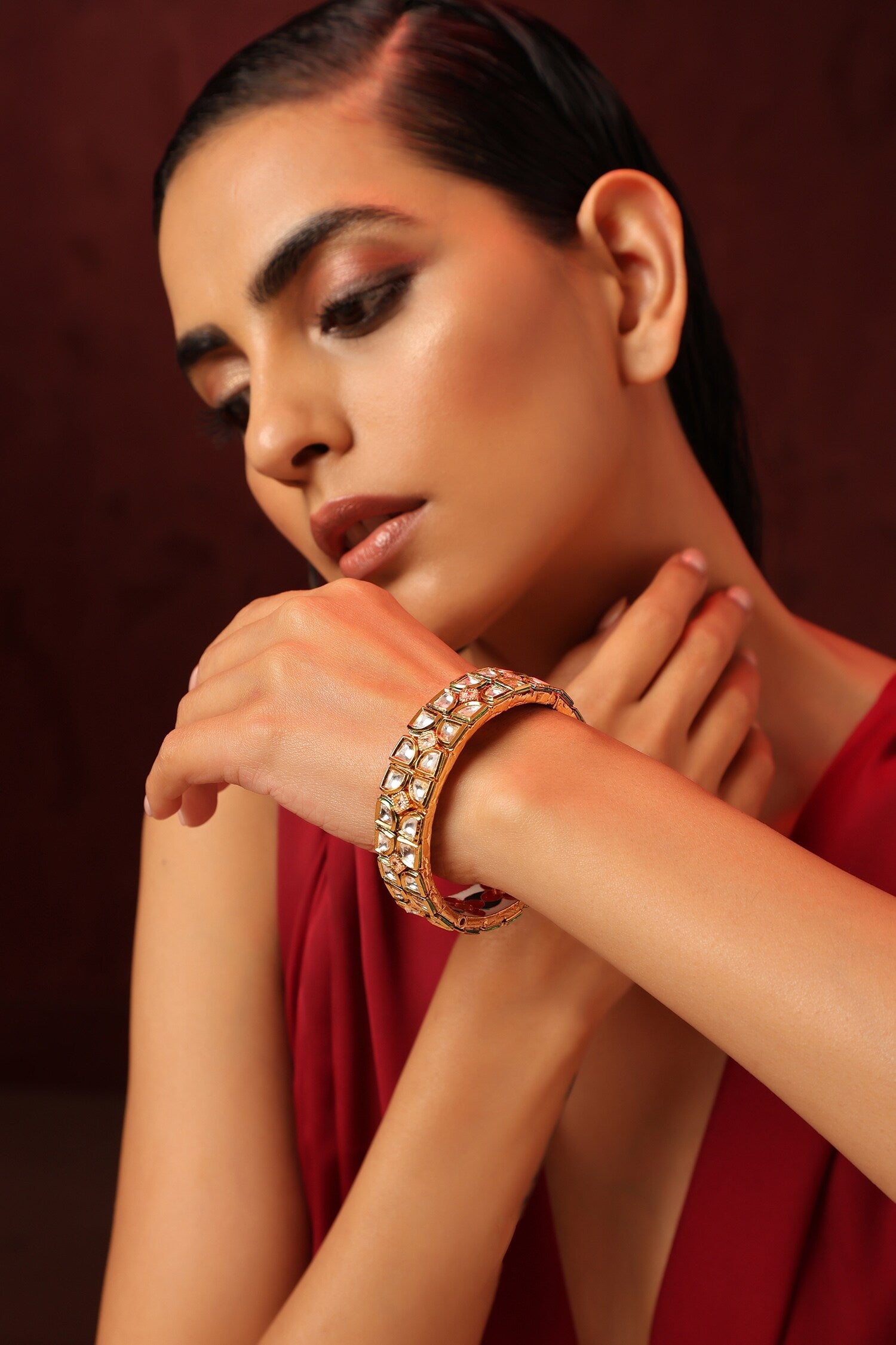 Embellished Floral Geometric Pattern Kada 