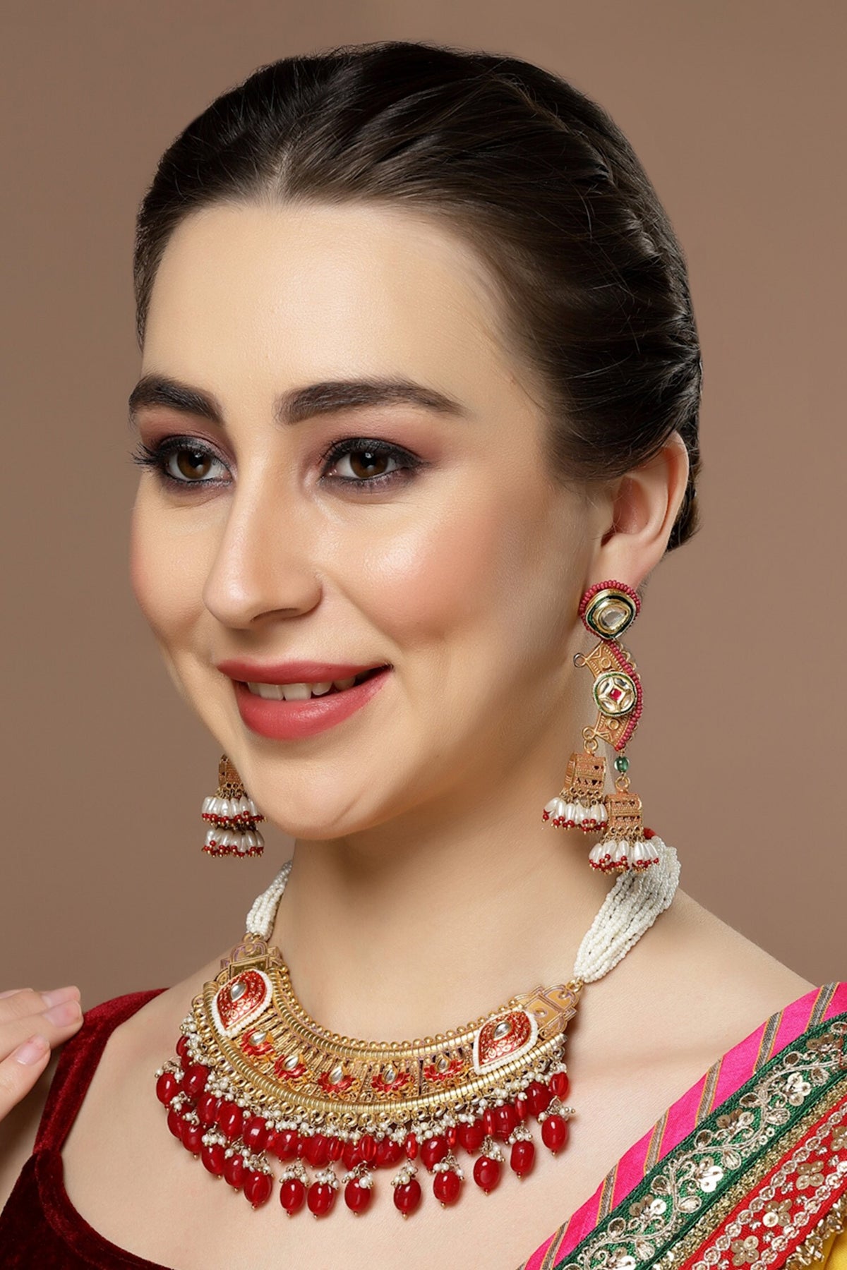 Lotus Pattern Choker Set 