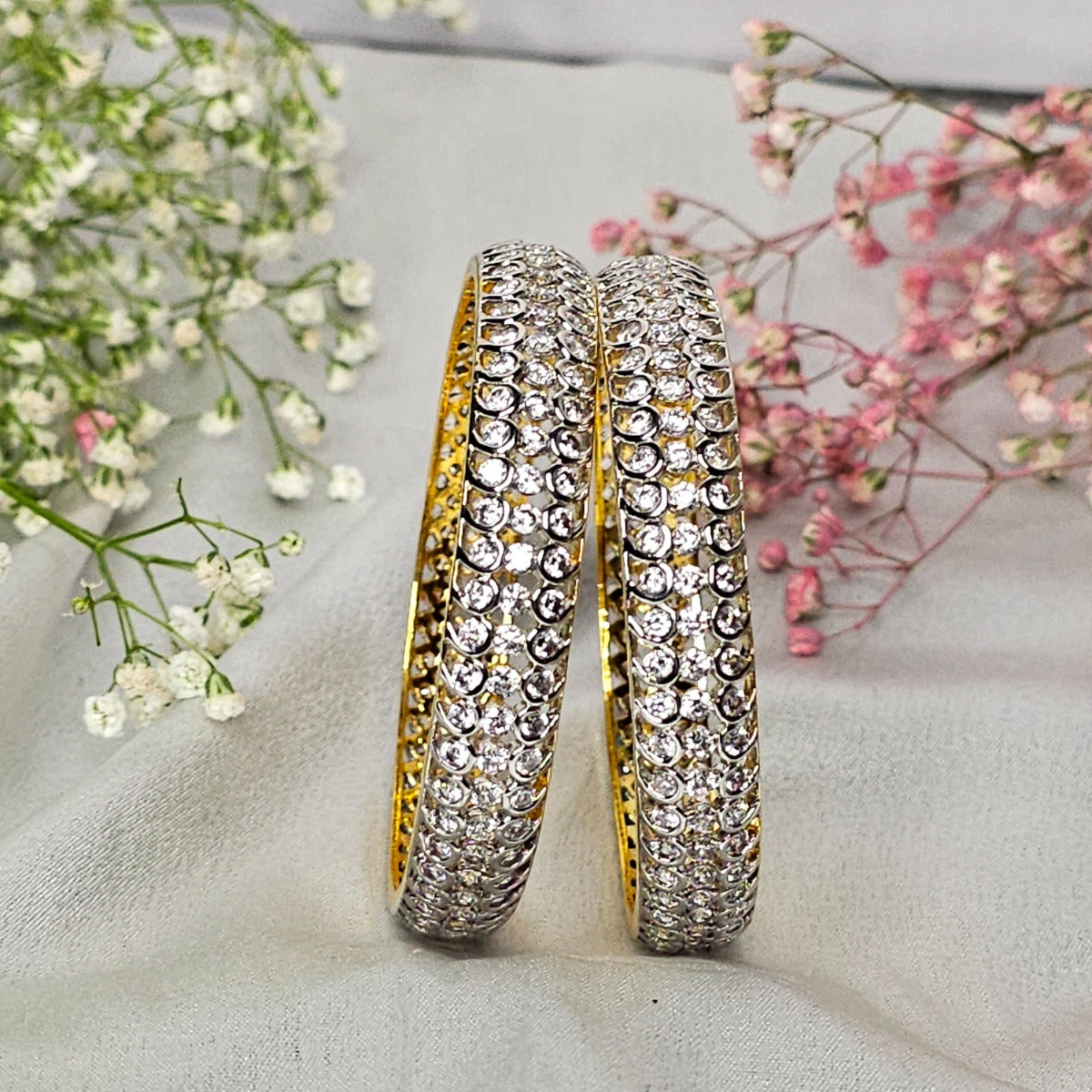 Kaveri Diamond Bangles