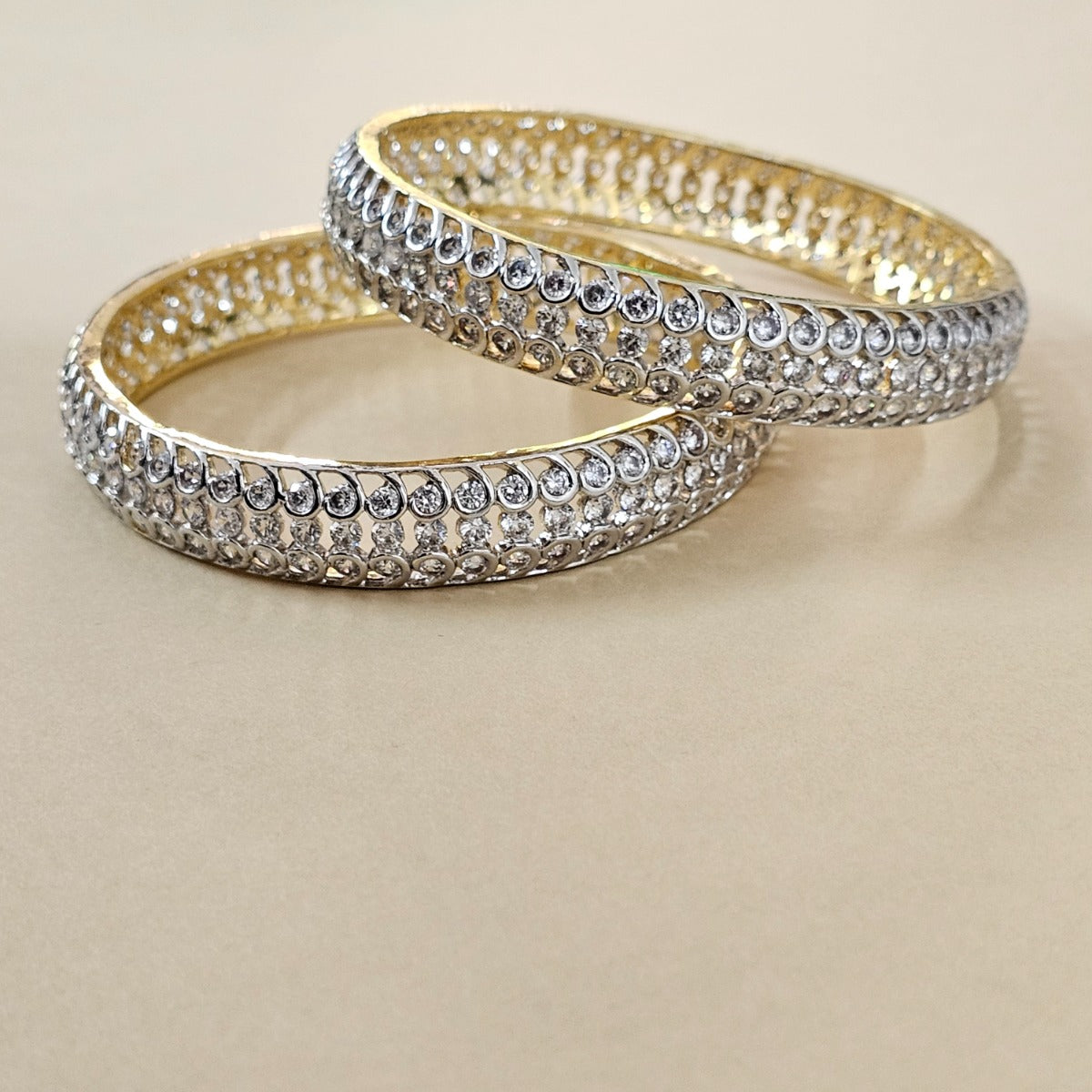 Kaveri Diamond Bangles