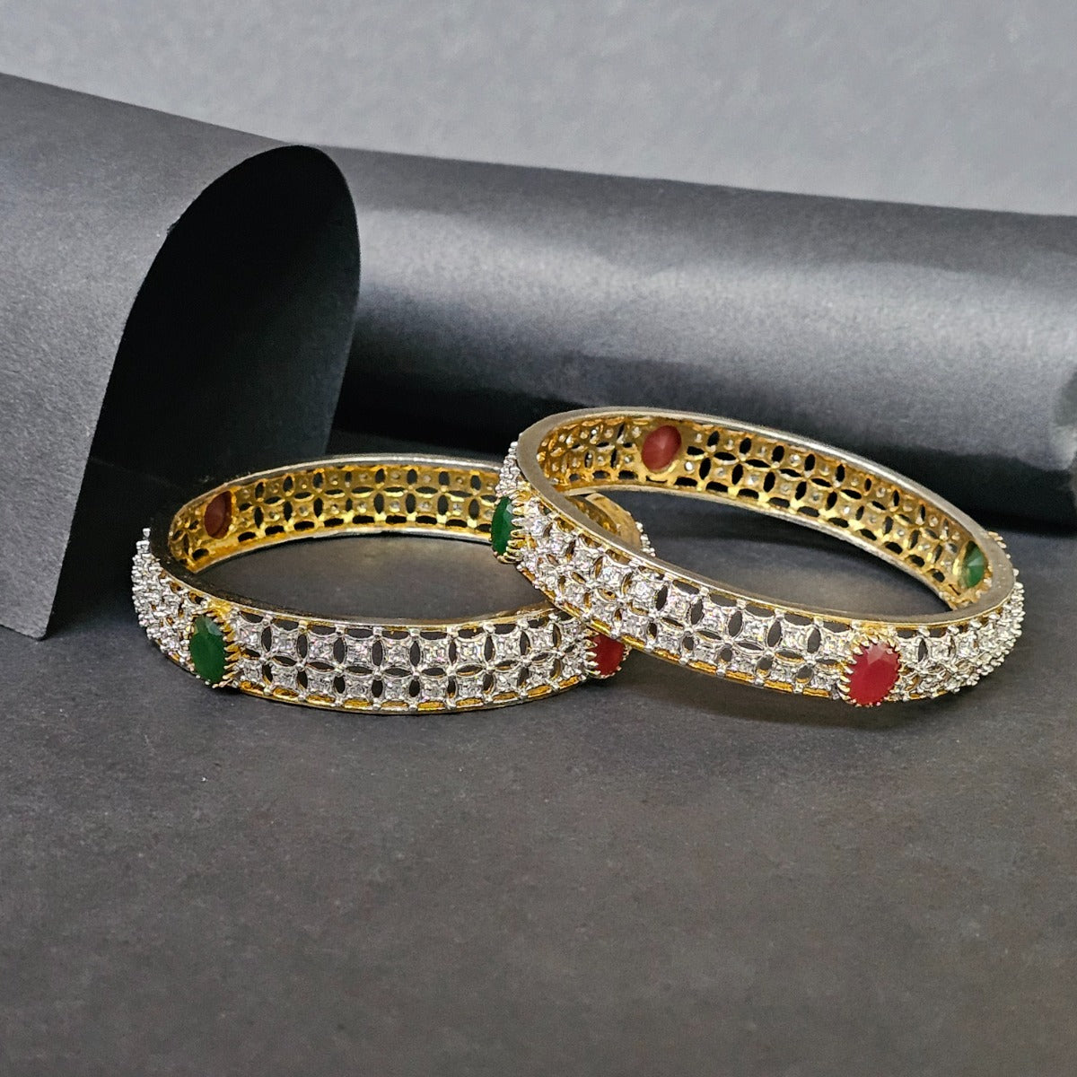 Kaveri Diamond Bangles