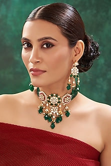 Gold Finish Kundan Polki & Green Stone Choker Necklace Set