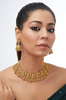 Gold Finish Ganesh Ji Motif Temple Choker Necklace Set