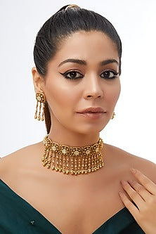 Gold Finish Piroi Work Temple Choker Necklace Set