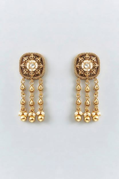 Gold Finish Piroi Work Temple Choker Necklace Set