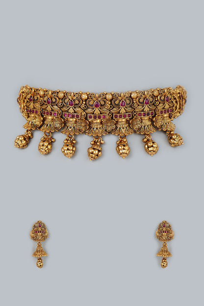Gold Finish Temple Necklace Set In Brass
