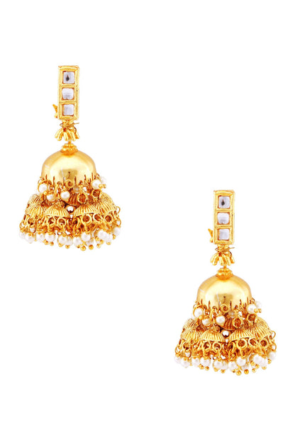 Gold pearl finished earrings 