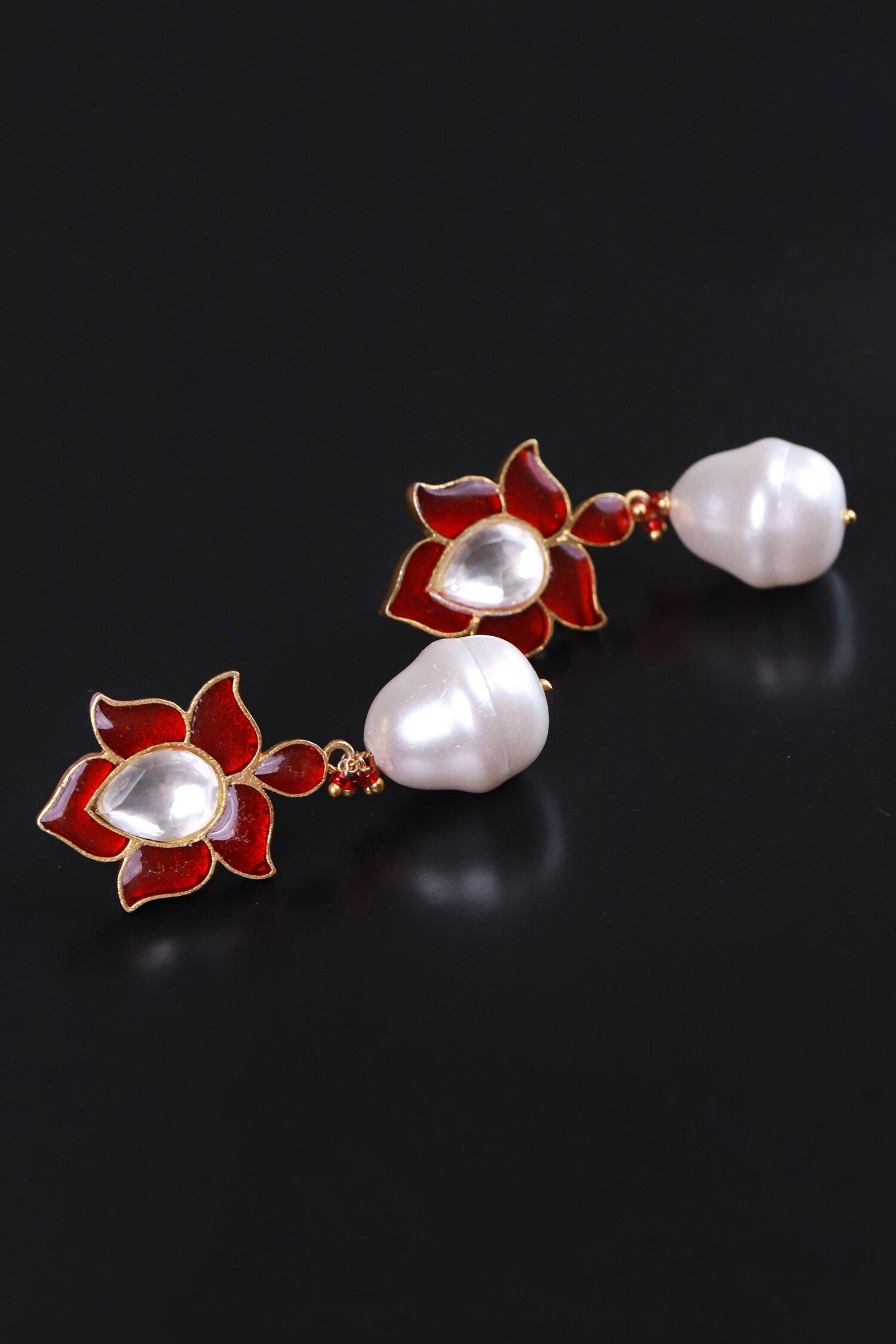 Floral Shape Earrings 