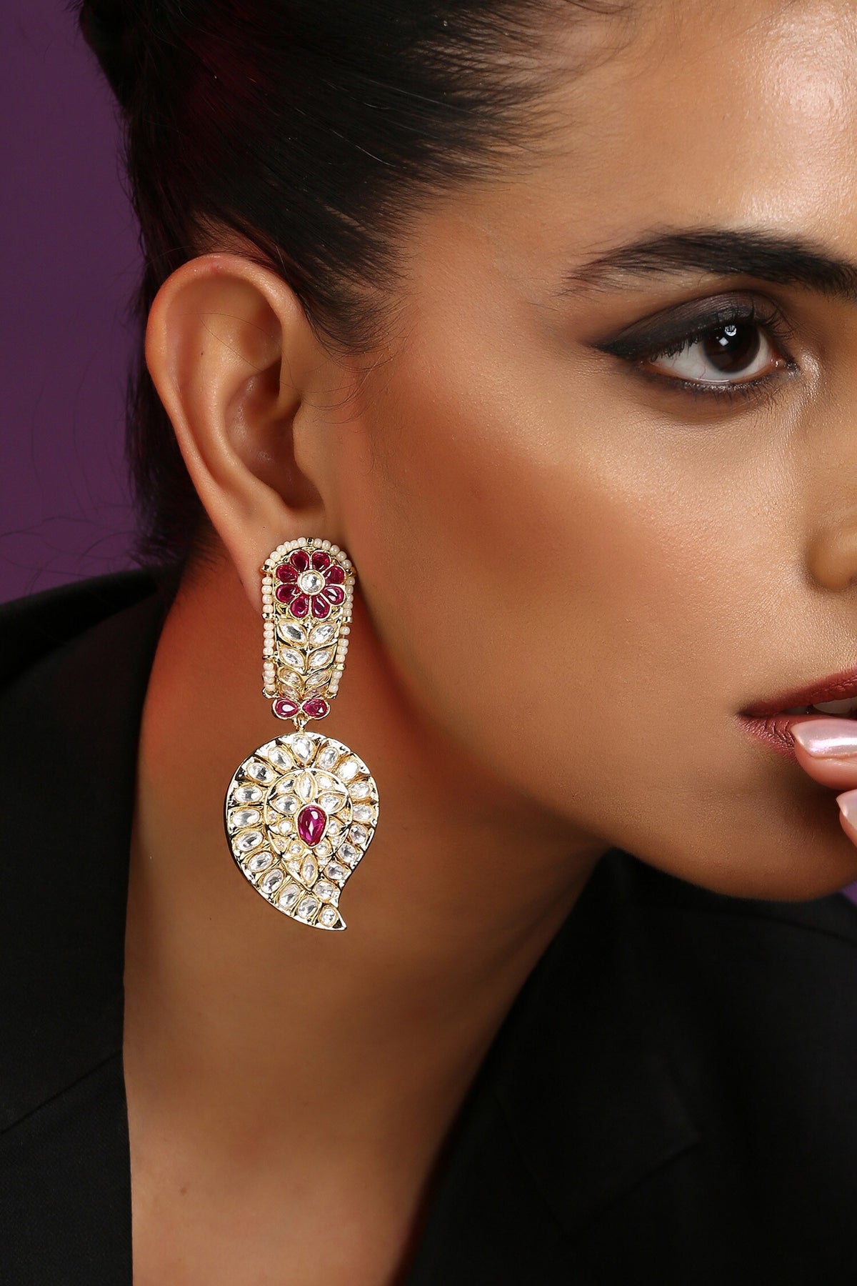Kundan Embellished Earrings 