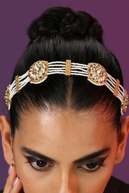 Kundan Embellished Mathapatti 