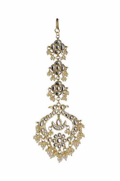 Pearl Embellished Maangtikka 