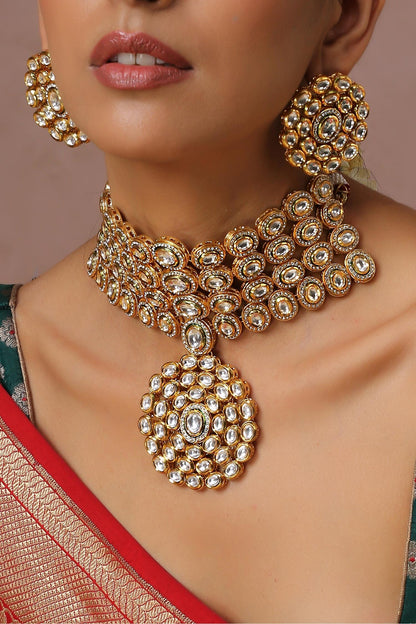 Kundan Embellished Choker Set 