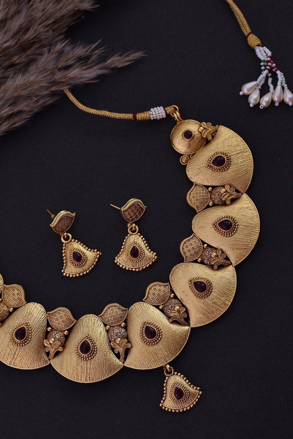 Textured Bell Necklace Set 