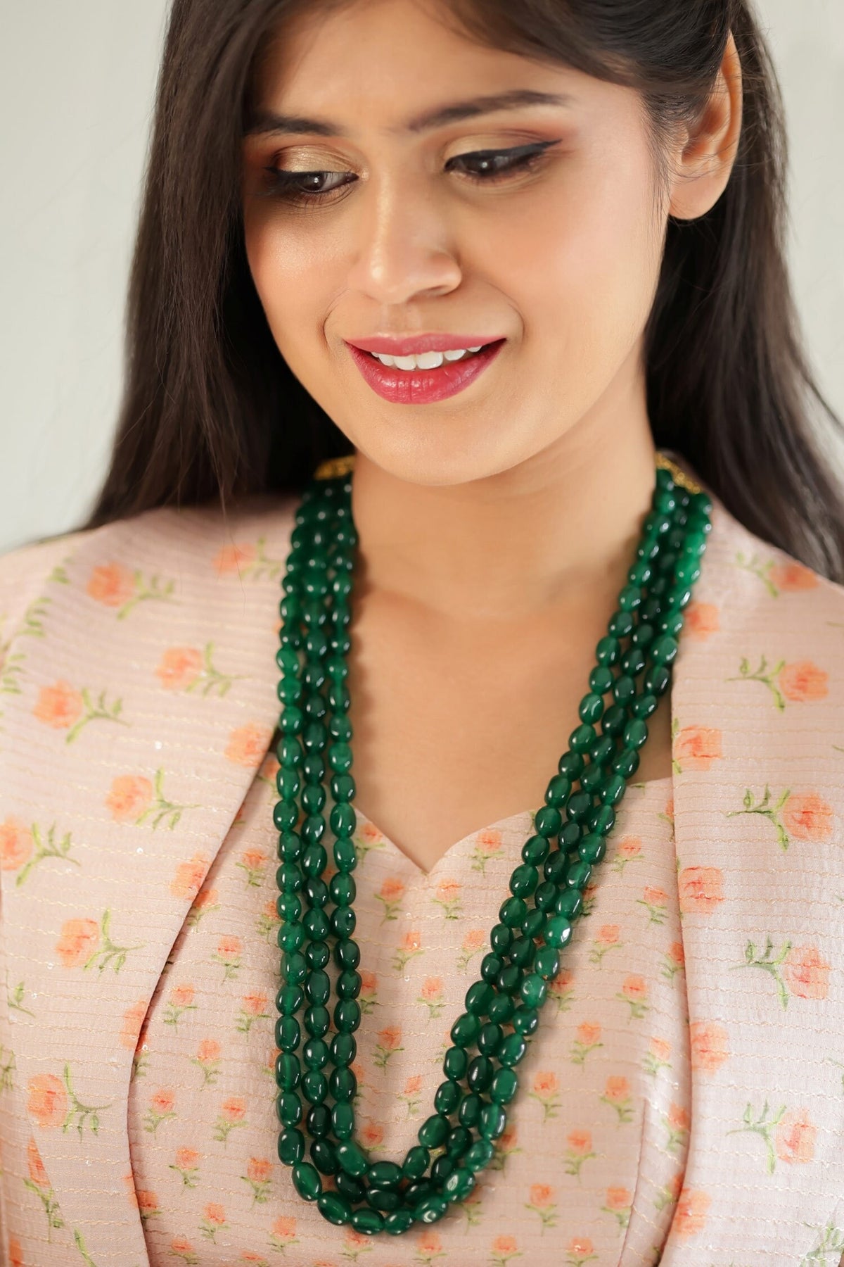 Kundan Beads Embellished Necklace 