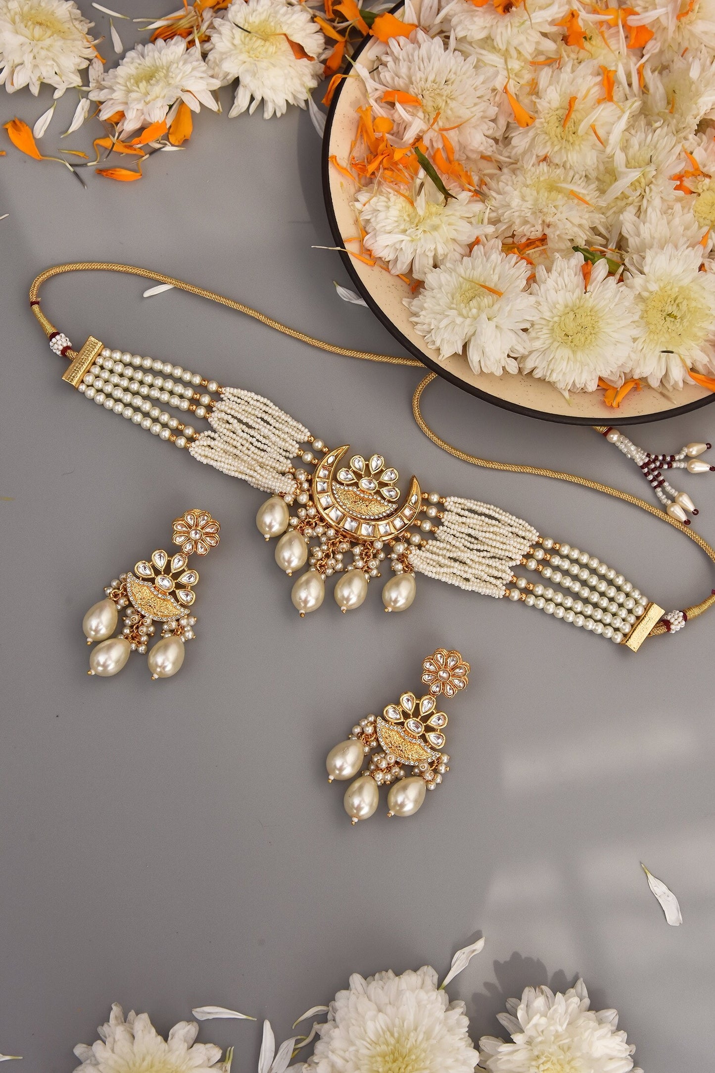 Layered Pendant Choker Set 