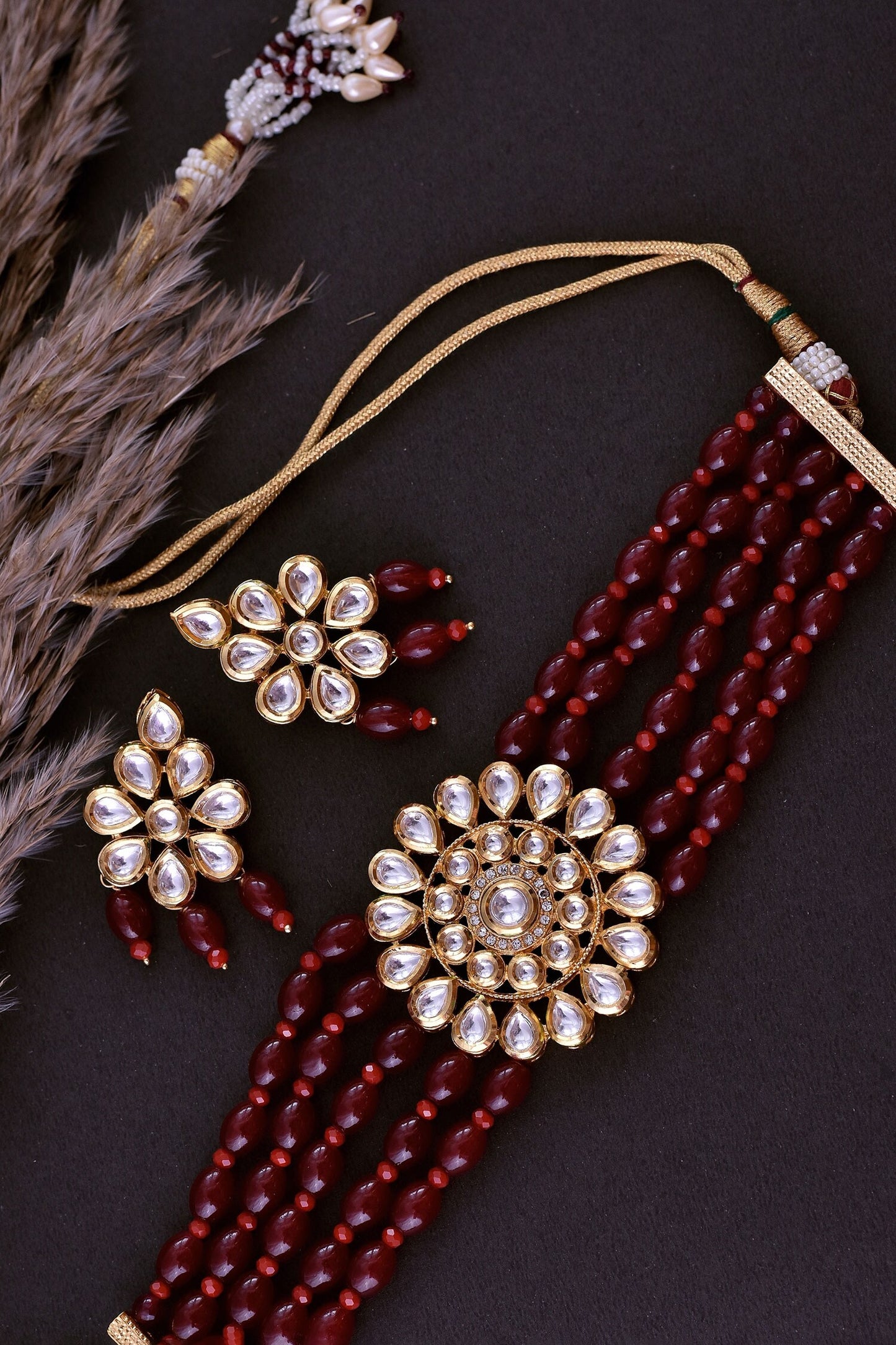 Kundan Embellished Choker Set 